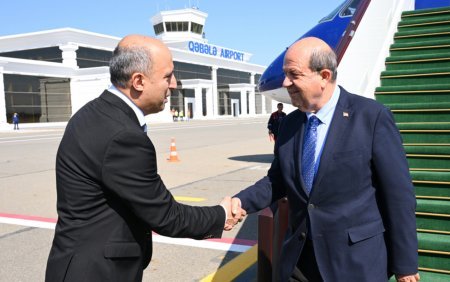 Ersin Tatar Azərbaycandadır
