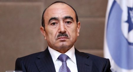 Əli Həsənov: "Ramiz Mehdiyevin mənə nə aidiyyəti var?"