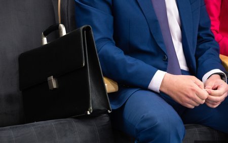 Daha bir məktəb direktoru işdən çıxarıldı