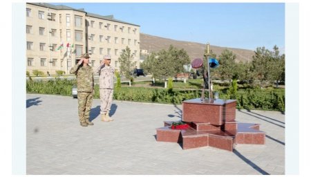 Azərbaycan və BƏƏ generalları Bakıda görüşdülər