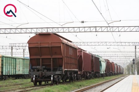 Ermənistana buğda aparan qatar artıq Bakıdadır