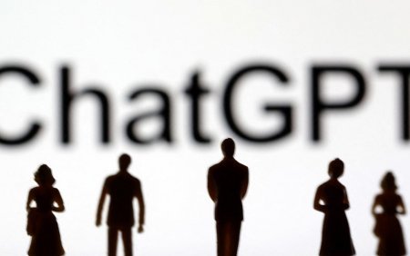 "OpenAI” “ChatGPT”yə qrup söhbəti funksiyası əlavə etdi