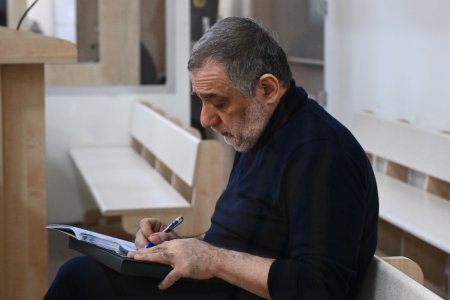 Zərərçəkənlər danışdı, Vardanyan dinlədi - Fotolar