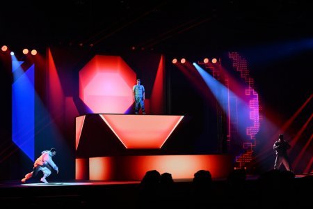 Prezident Əbu-Dabidədir - Fotolar