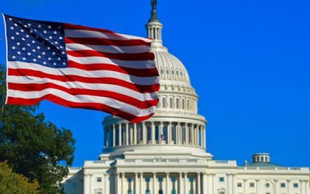 Trampın dəstəklədiyi qanun ABŞ-də təsdiqləndi