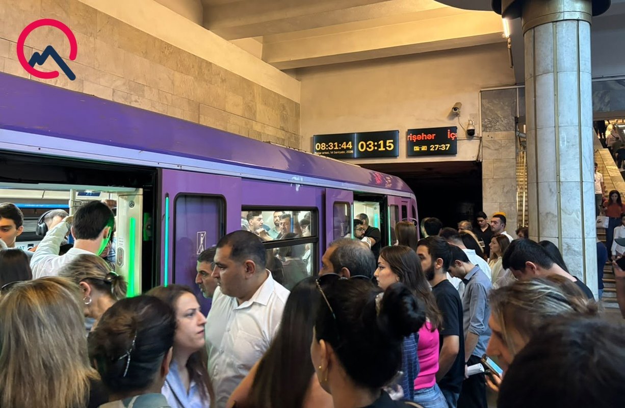 Bakı metrosunda problem - Stansiyalarda izdiham yaranıb