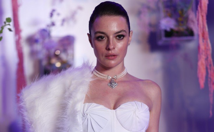 Melis Sezen aylıq 400 min qazandığını açıqladı