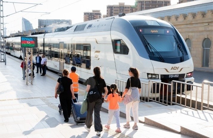 Bakı–Tbilisi qatarına onlayn bilet alışında yeni qayda Bakı–Tbilisi qatarına onlayn bilet alışında yeni qayda