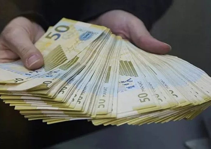 55 minlik dələduzluq edən "vəkil" TUTULDU